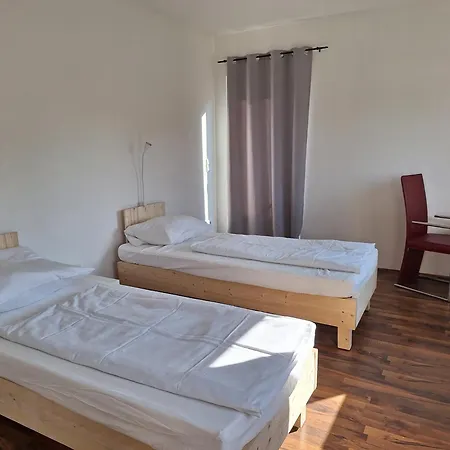 Hoteliving * Дитценбах