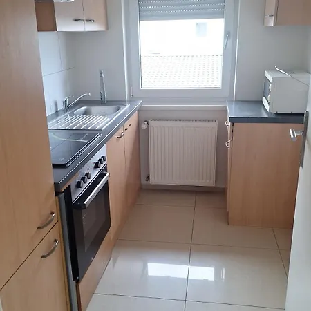 Hoteliving * Dietzenbach
